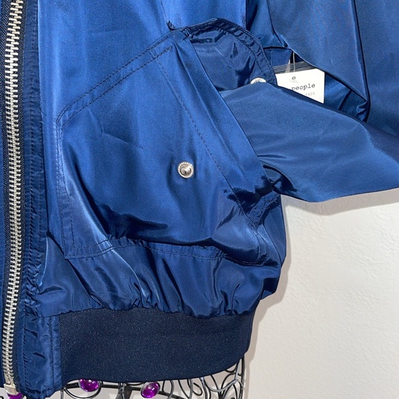 NWT- Free people navy zip up bomber  jacket. M - Picture 3 of 6